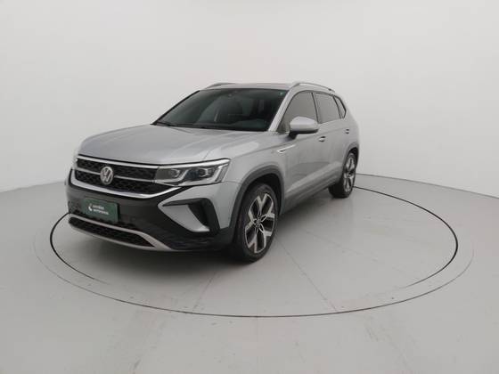 VOLKSWAGEN TAOS 1.4 250 TSI TOTAL FLEX HIGHLINE AUTOMÁTICO
